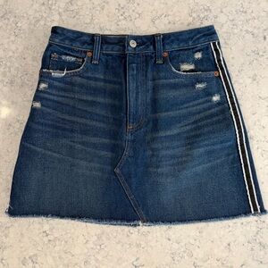 Abercrombie & Fitch Distressed Cut Off Jean Denim Skirt Size 4/27